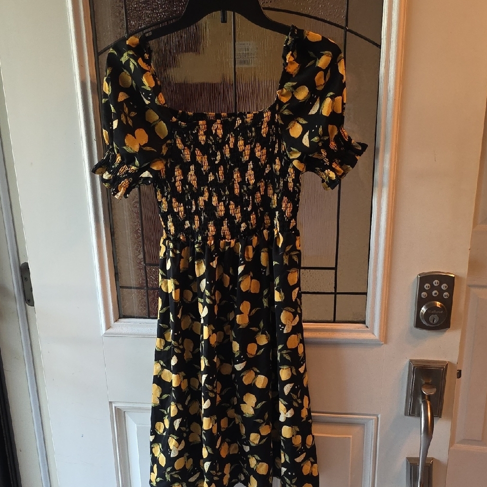 SHEIN Black and Yellow Floral Dress - Picture 8 of 8